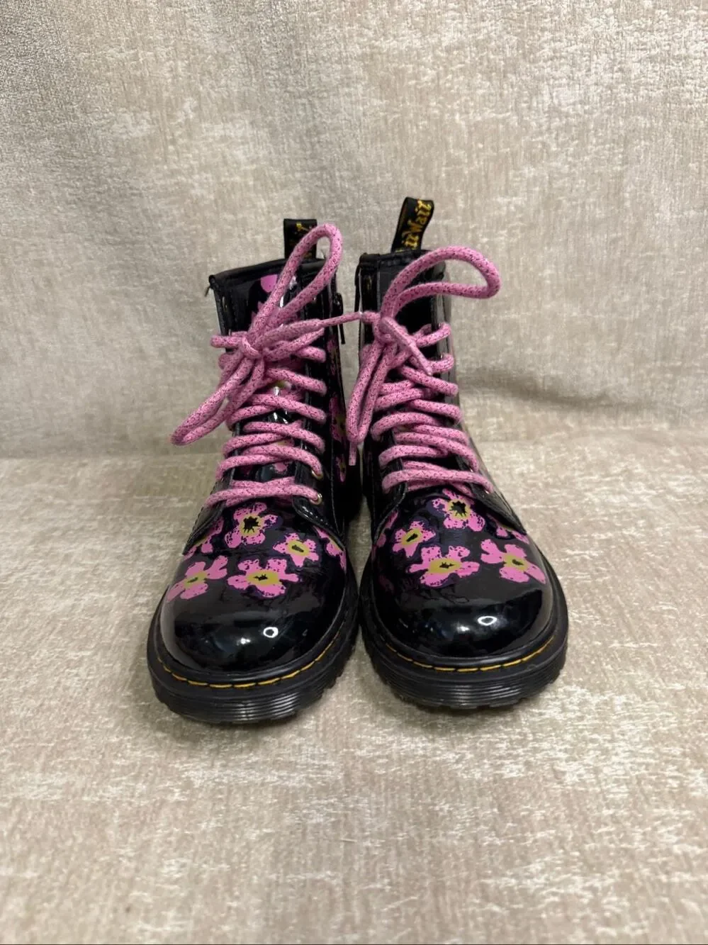 Dr. Martens Kids 1460 Pansy Patent Leather Lace Up Boots Black Pink Size 4